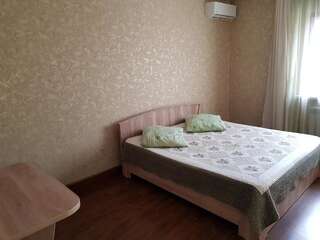 Мини-отель Mini Hotel Leila Алматы Двухместный номер Делюкс с 1 кроватью и ванной-1
